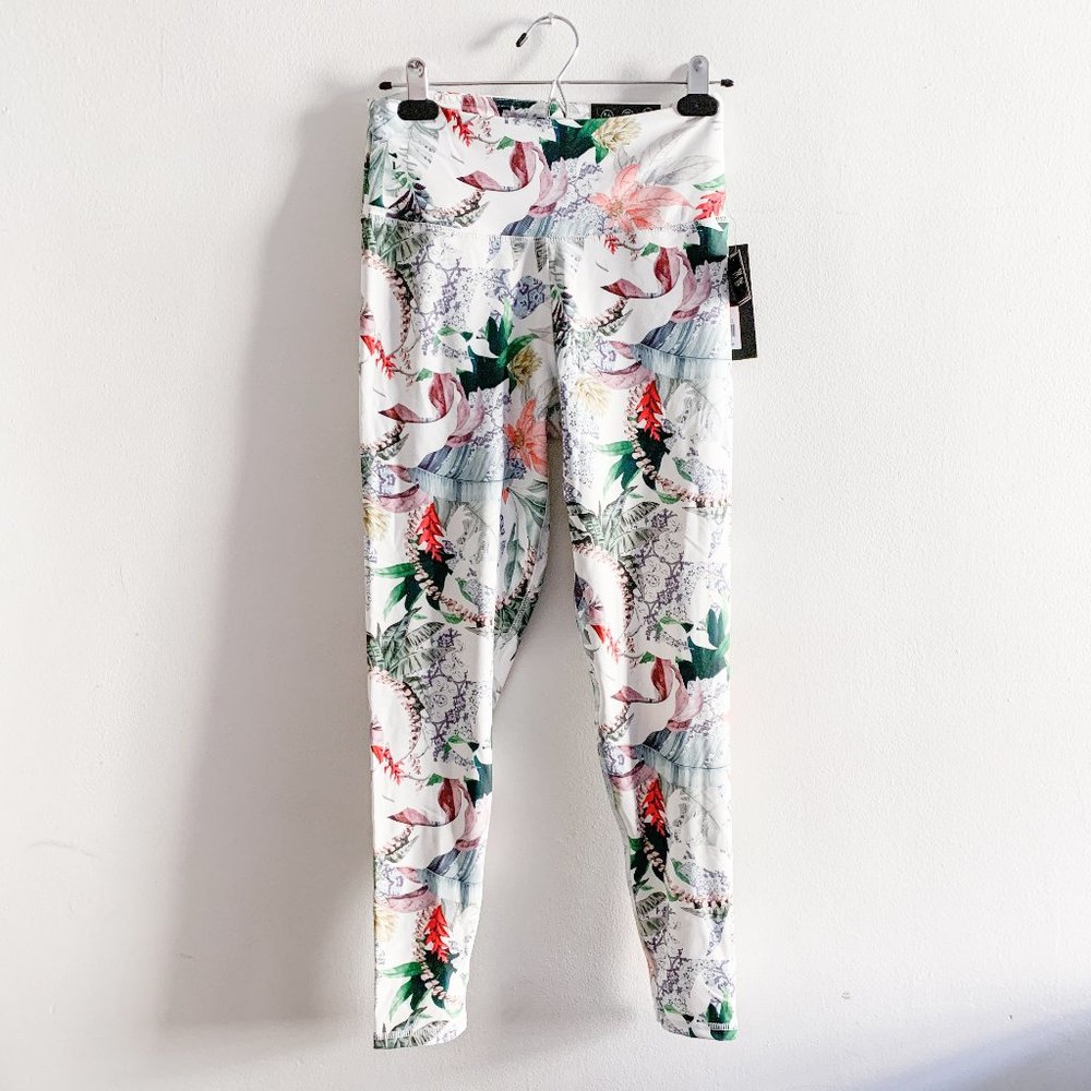 NWT BCBG Tropical Print Colorful Workout Leggings